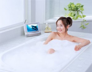 入浴する女性.jpg